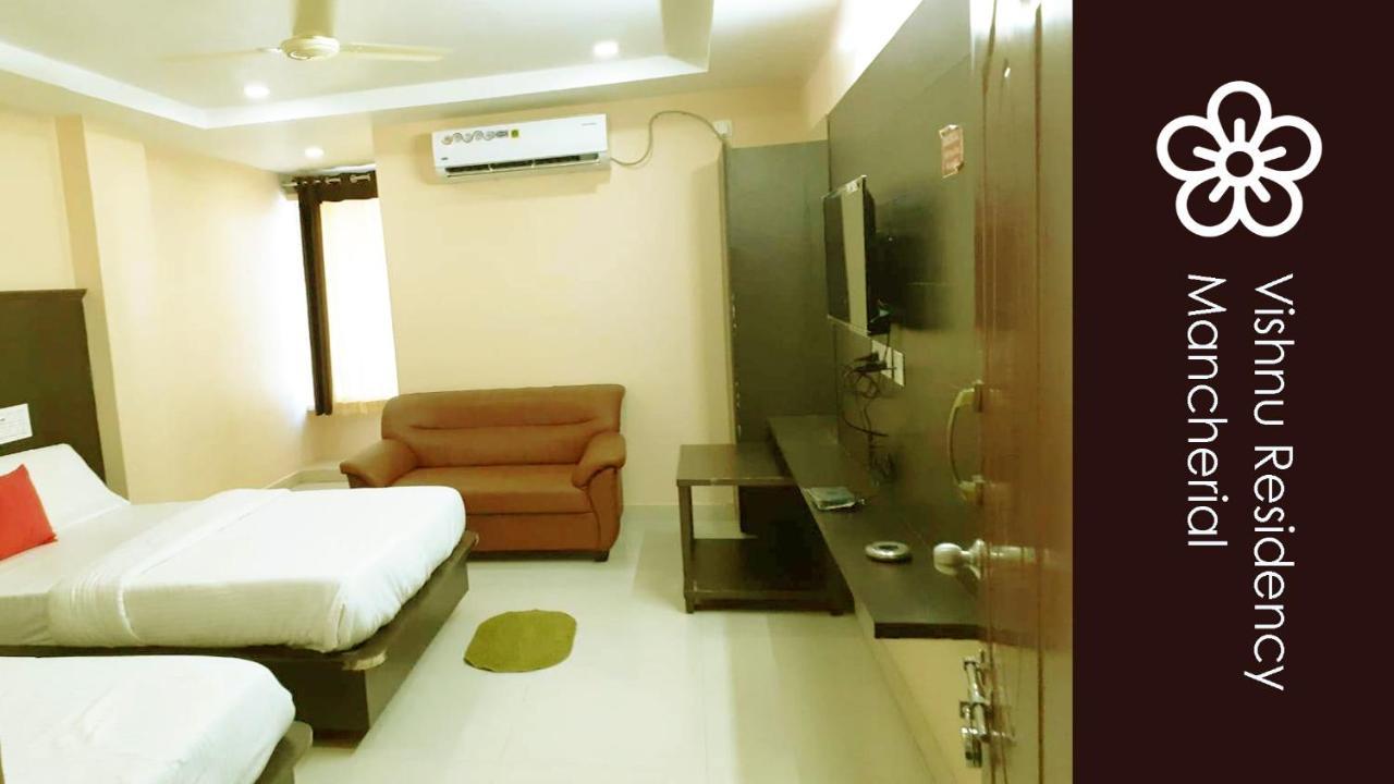 Vishnu Residency Mancherial Mancherāl Kültér fotó